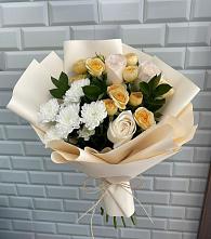 Букет цветов из:  Розы и Хризантемы в Зарубино
