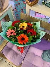 Букет цветов из:  Герберы, Хризантемы и Альстромерии #REPLACE_PRED# Зарубино
