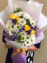 Букет цветов из:  Ирисы, Хризантемы и Розы #REPLACE_PRED# Зарубино