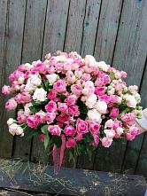 Букет Розовые кустовые розы Натали и Лав Лидия в Зарубино