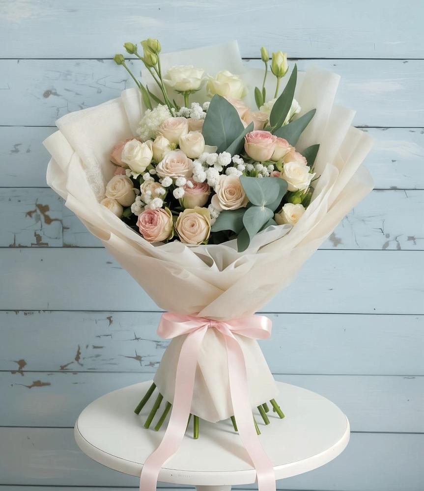 Букет цветов из: Розы и Лизиантусы в Зарубино