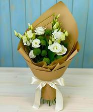 Букет цветов из:  Хризантемы и Лизиантусы в Зарубино