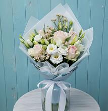 Букет цветов из:  Розы и Лизиантусы в Зарубино