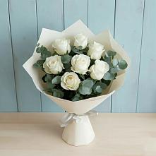 Букет Белые розы в Эвкалипте в Зарубино